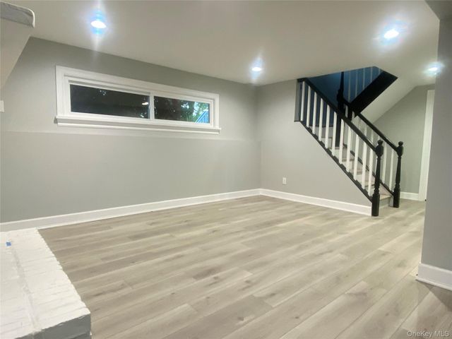 17 Berkeley Avenue, Selden, NY 11784