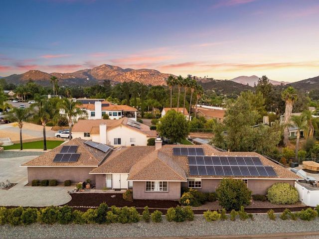 16403 Arena Dr., Ramona, CA 92065