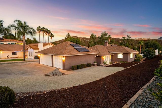 16403 Arena Dr., Ramona, CA 92065