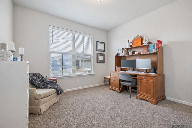 1223 Meridian Dr, Baton Rouge, LA 70820