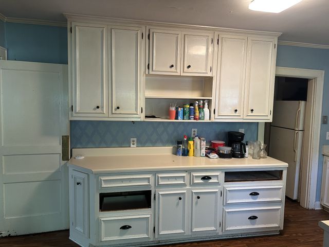 1111 S Brittain St, Shelbyville, TN 37160