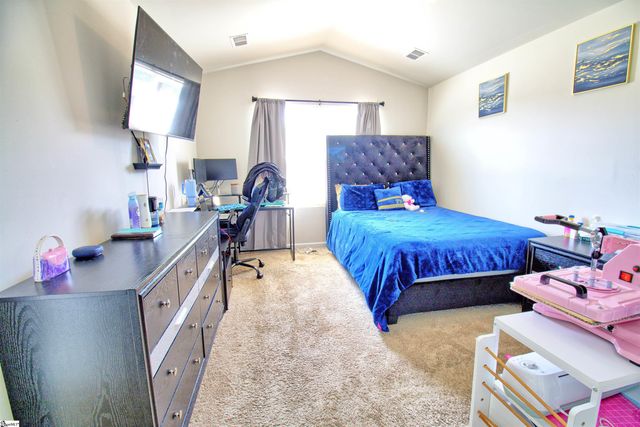 111 Botany Drive, Laurens, SC 29360