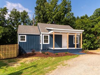 2702 Durham Street Extension, Burlington, NC 27217