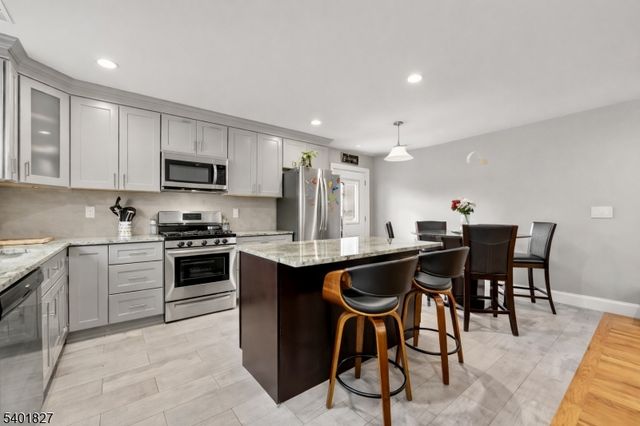 361 Garretson Ave, Perth Amboy City, NJ 08861