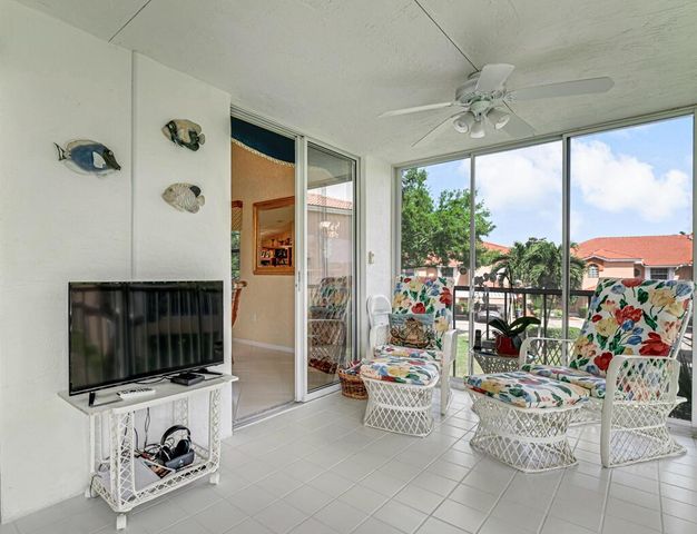 9805 Shadybrook 201 Drive 201, Boynton Beach, FL 33437