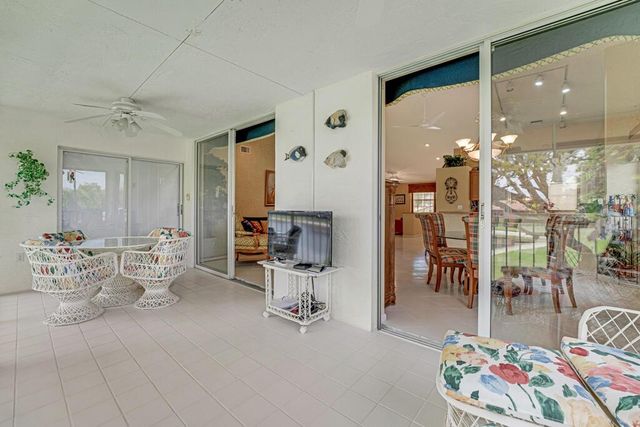 9805 Shadybrook 201 Drive 201, Boynton Beach, FL 33437