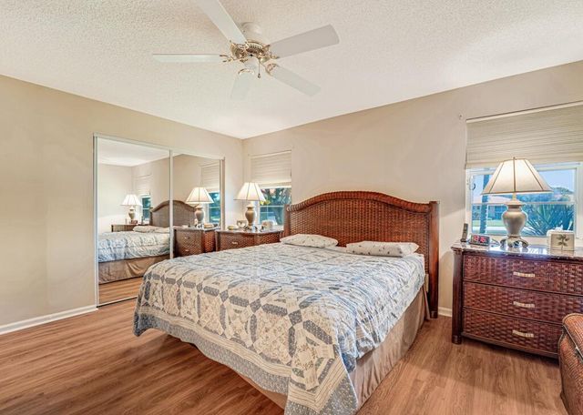 9805 Shadybrook 201 Drive 201, Boynton Beach, FL 33437