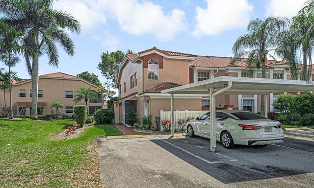 9805 Shadybrook 201 Drive 201, Boynton Beach, FL 33437