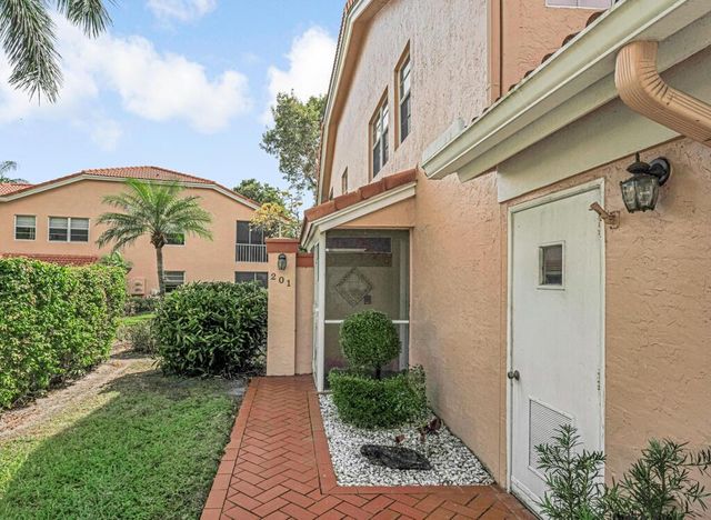 9805 Shadybrook 201 Drive 201, Boynton Beach, FL 33437