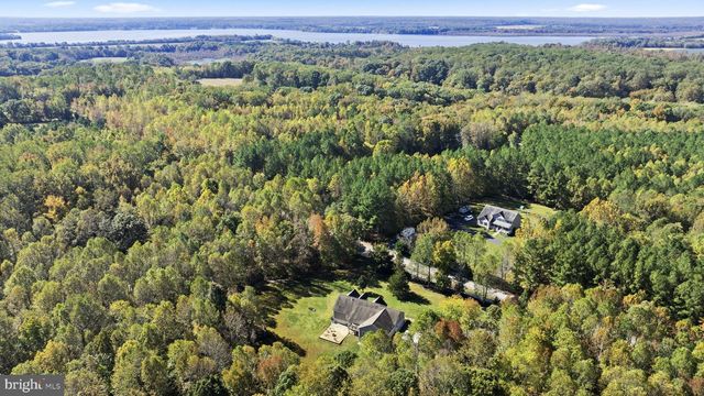 16725 BALD EAGLE DR, King George, VA 22485