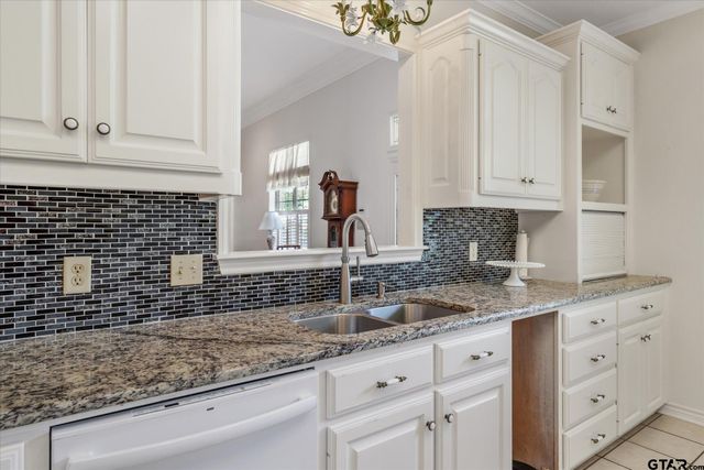 14590 County Road 2205, Tyler, TX 75707