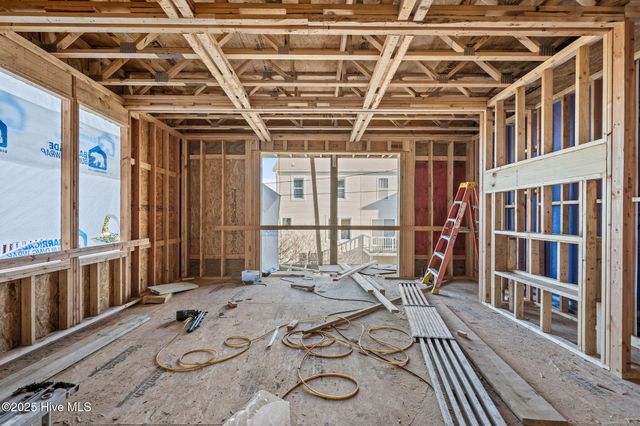 317 S Fourth Avenue A, Kure Beach, NC 28449