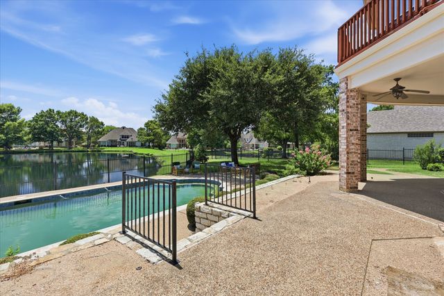 905 Brazos Drive, Southlake, TX 76092