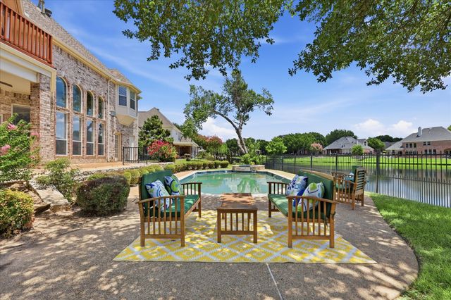 905 Brazos Drive, Southlake, TX 76092