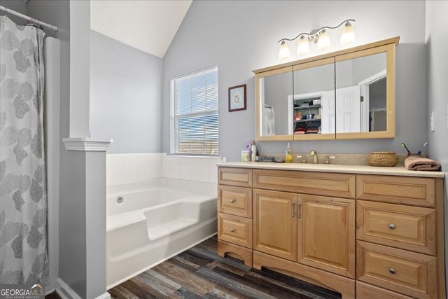 520 Easton Drive, Locust Grove, GA 30248