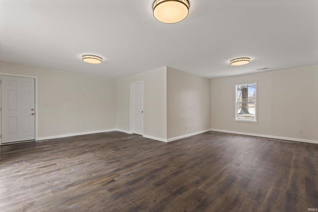 3706 W Jefferson Boulevard, South Bend, IN 46619