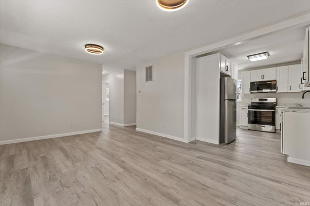 3706 W Jefferson Boulevard, South Bend, IN 46619