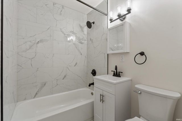 3706 W Jefferson Boulevard, South Bend, IN 46619