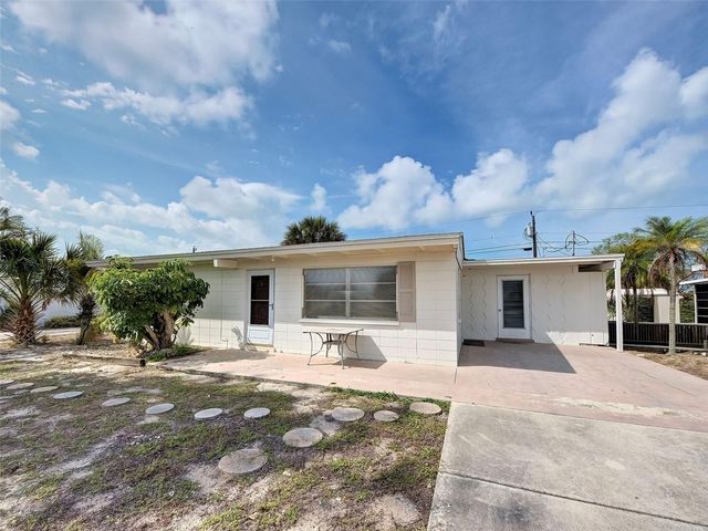 35 HILLCREST DRIVE, Englewood, FL 34223