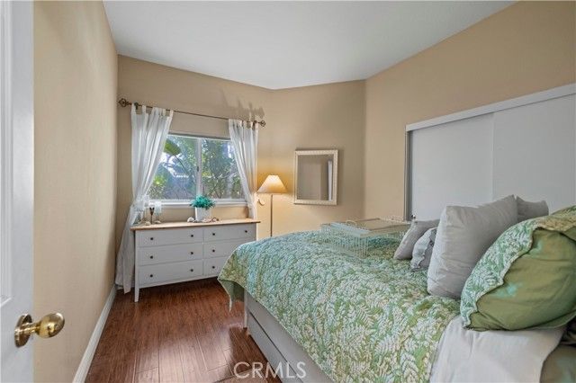 71 Via Barcaza, Laguna Hills, CA 92679