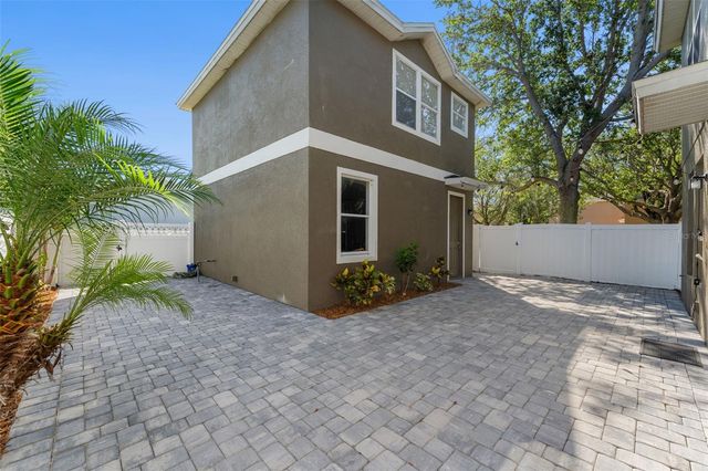 14835 OLD THICKET TRACE, Winter Garden, FL 34787