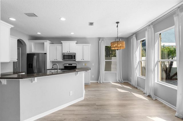 14835 OLD THICKET TRACE, Winter Garden, FL 34787