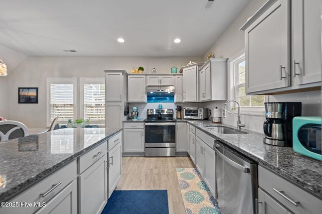 500 Everett Glades, Sneads Ferry, NC 28460