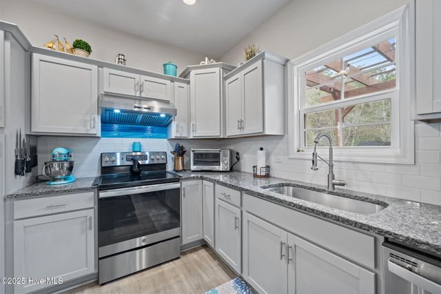 500 Everett Glades, Sneads Ferry, NC 28460