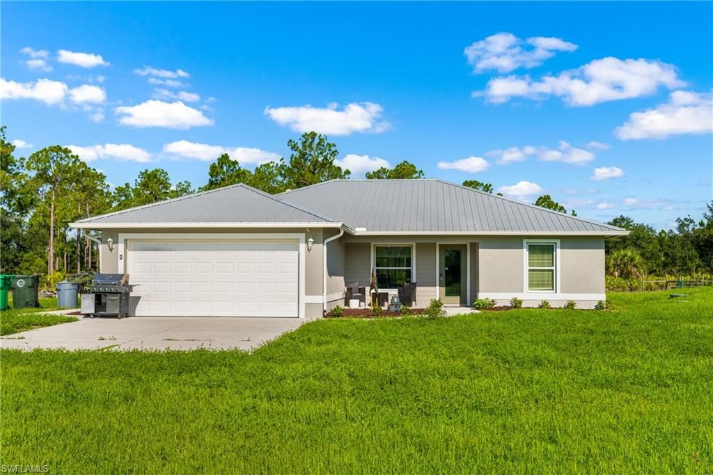 2872 Secretariat DR, LABELLE, FL 33935 — exterior