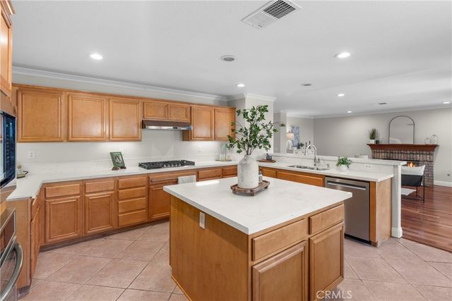 6527 Monte Carlo Place, Rancho Cucamonga, CA 91701