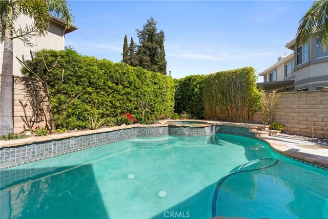 6527 Monte Carlo Place, Rancho Cucamonga, CA 91701