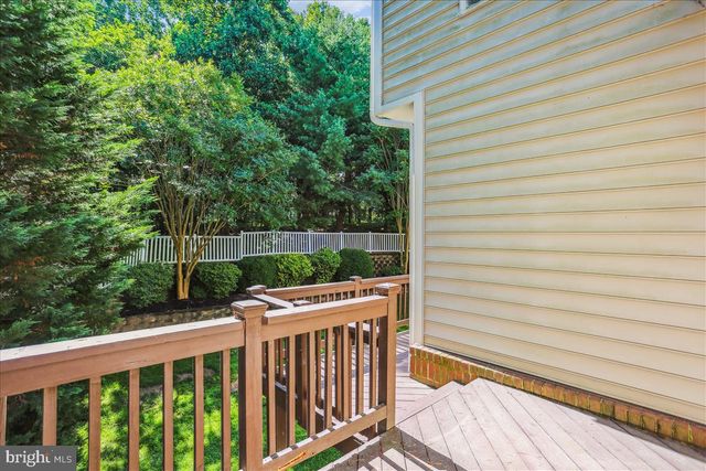 8931 FALLS FARM DR, Potomac, MD 20854