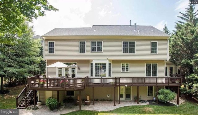 8931 FALLS FARM DR, Potomac, MD 20854