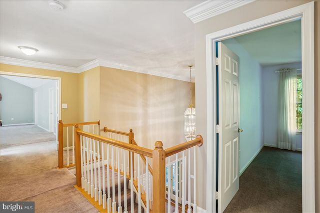 8931 FALLS FARM DR, Potomac, MD 20854