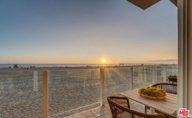 3711 Ocean Front Walk 2, Marina Del Rey, CA 90292