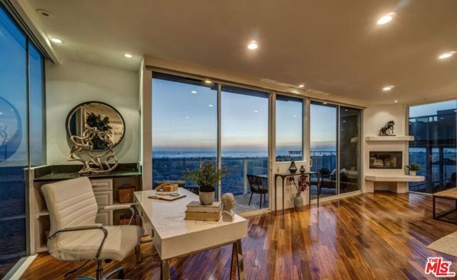 3711 Ocean Front Walk 2, Marina Del Rey, CA 90292