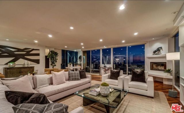 3711 Ocean Front Walk 2, Marina Del Rey, CA 90292