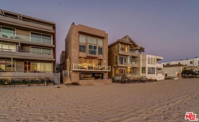 3711 Ocean Front Walk 2, Marina Del Rey, CA 90292