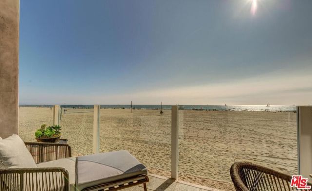3711 Ocean Front Walk 2, Marina Del Rey, CA 90292