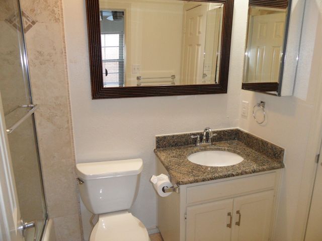 5735 Remington Park Square, Dallas, TX 75252