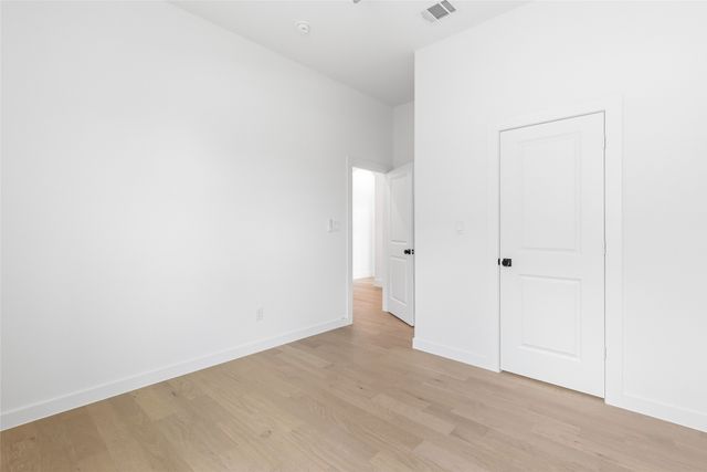1500 Deer Trail, Commerce, TX 75428