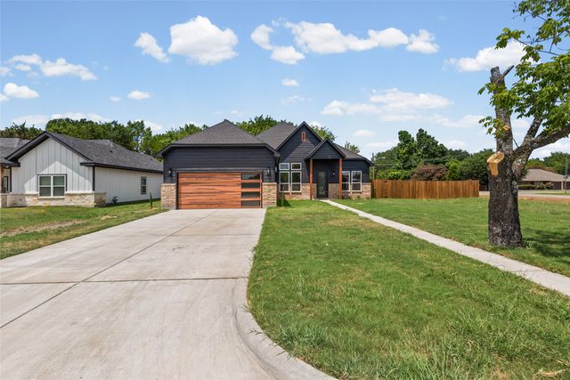 1500 Deer Trail, Commerce, TX 75428