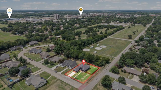 1500 Deer Trail, Commerce, TX 75428
