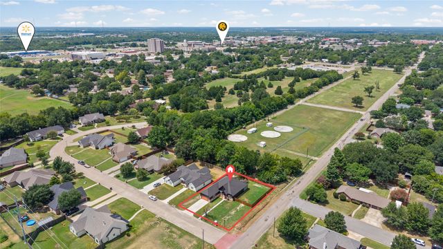 1500 Deer Trail, Commerce, TX 75428