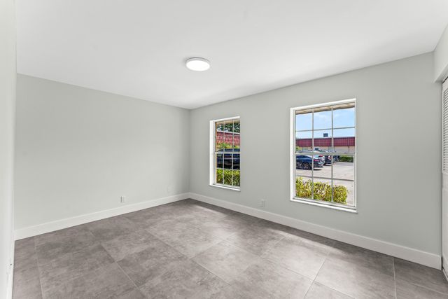 711 Laconia Circle B, Greenacres, FL 33467