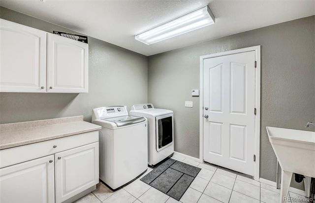 10207 Bentwood Circle, Highlands Ranch, CO 80126