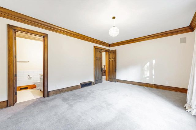 1250 THAYER TRAIL, Hobart, WI 54155