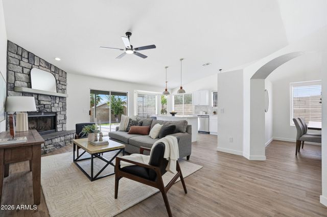 1326 N PLATINA Street, Mesa, AZ 85205