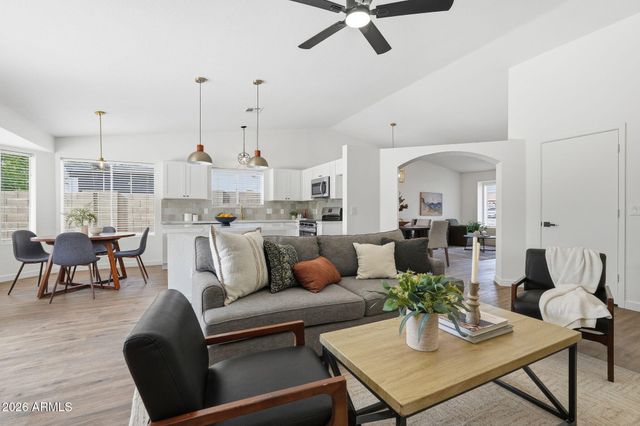 1326 N PLATINA Street, Mesa, AZ 85205