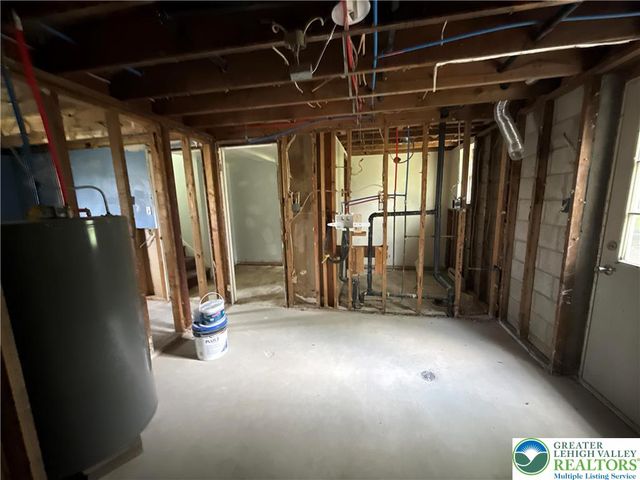 1047 Monroe Street, Freemansburg Boro, PA 18017